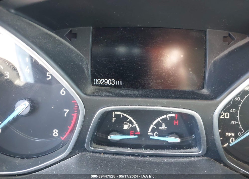 2019 FORD ESCAPE SE VIN: 1FMCU0GD4KUB06856