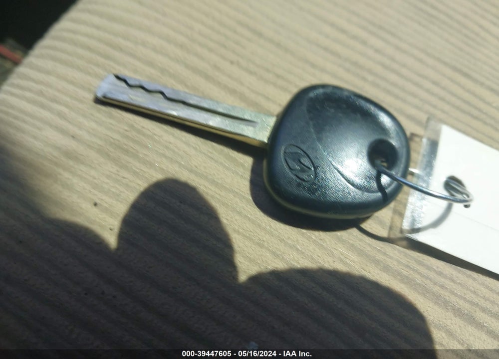 2013 HYUNDAI SONATA GLS VIN: 5NPEB4ACXDH692101