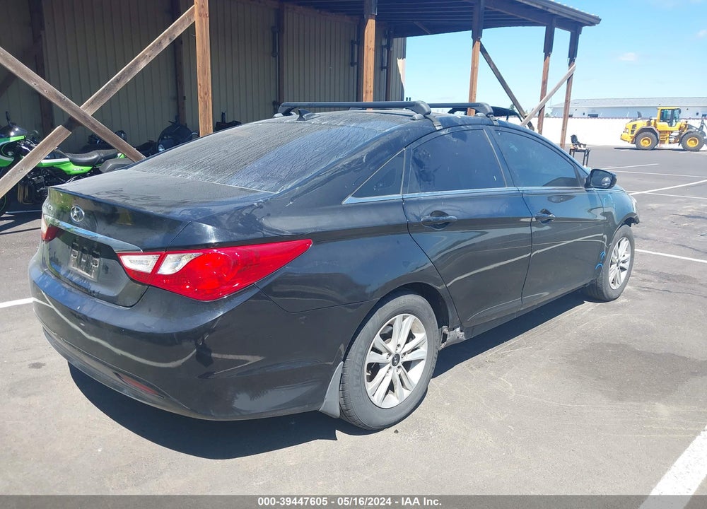 2013 HYUNDAI SONATA GLS VIN: 5NPEB4ACXDH692101