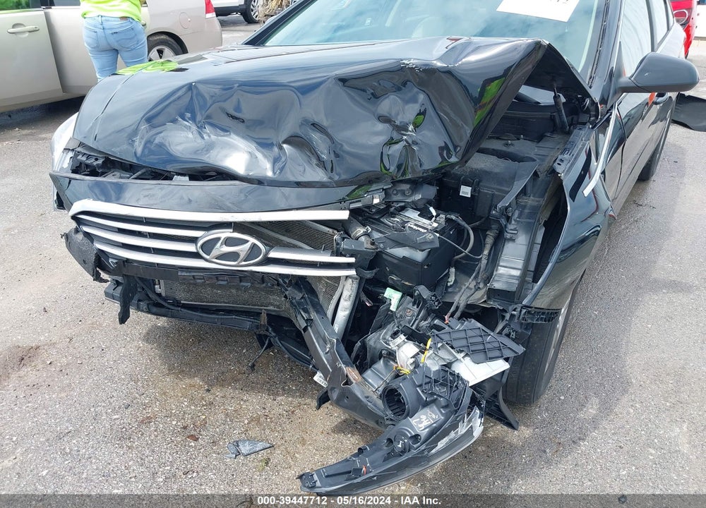 2017 HYUNDAI SONATA SE VIN: 5NPE24AF9HH459181