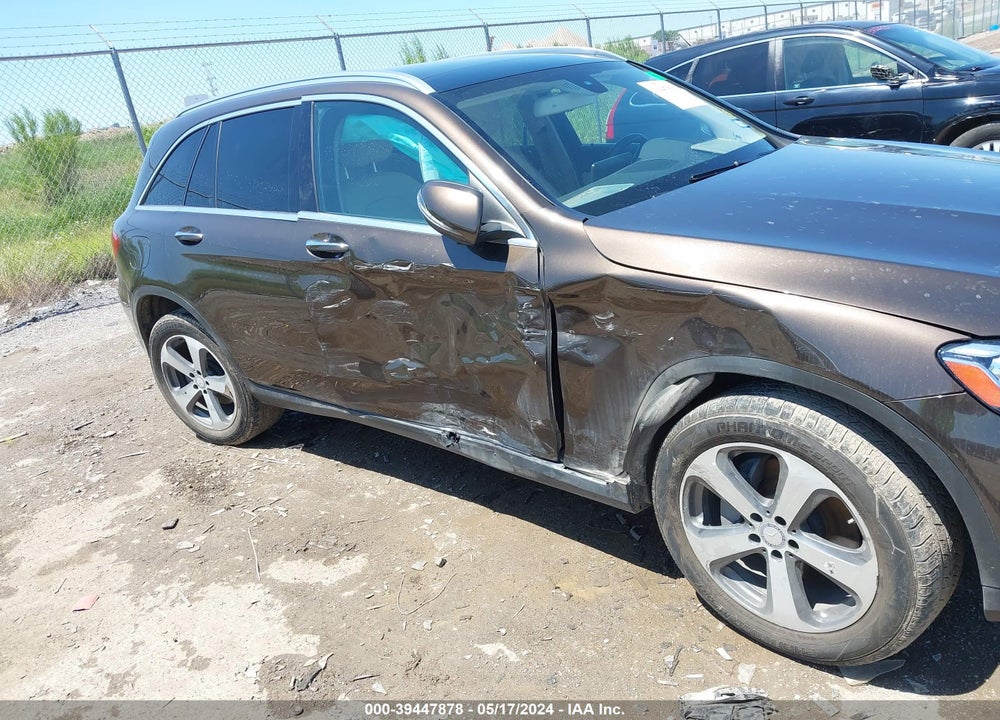 2016 MERCEDES-BENZ GLC 300 VIN: WDC0G4JB6GF106795