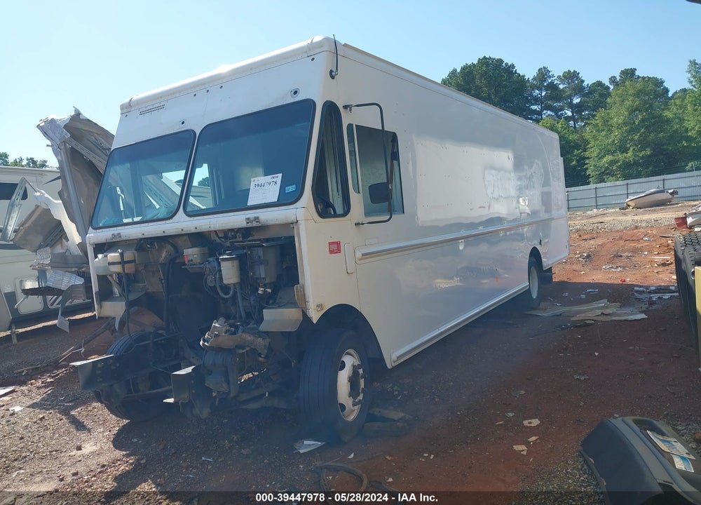 2011 WORKHORSE CUSTOM CHASSIS COMMERCIAL CHASSIS W62 VIN: 5B4MFG2E0B3446433