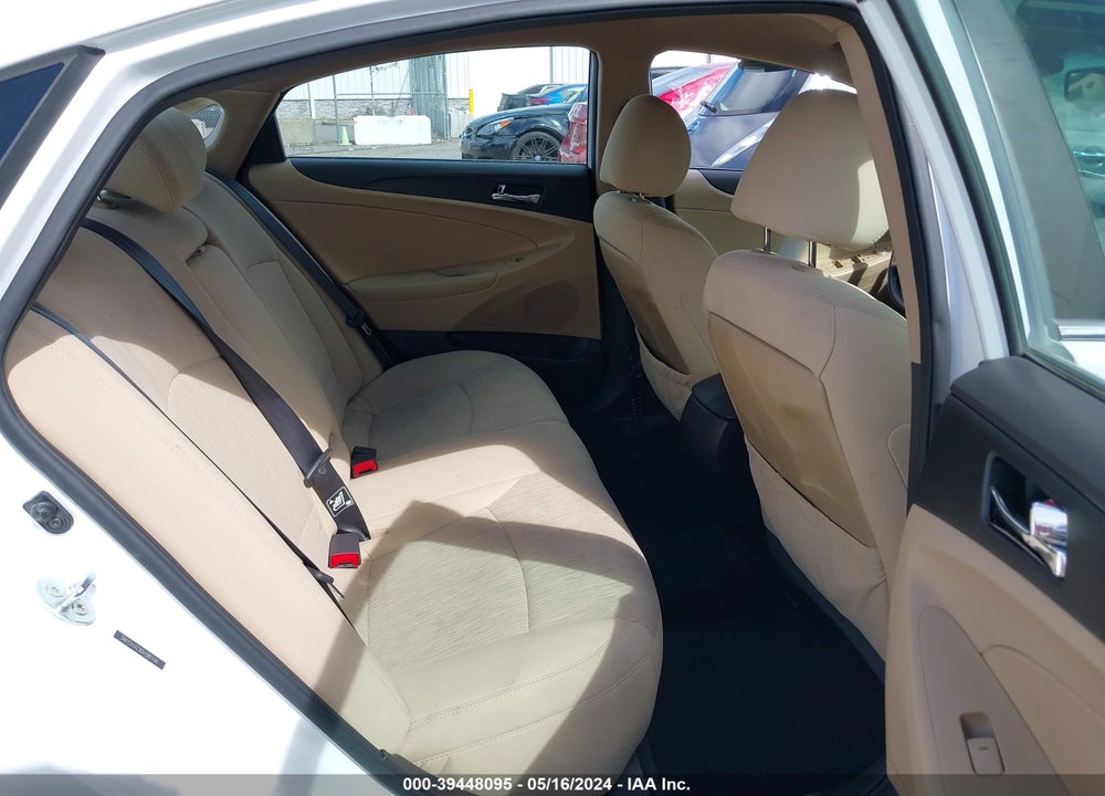2013 HYUNDAI SONATA VIN: 5NPEB4AC8DH581496