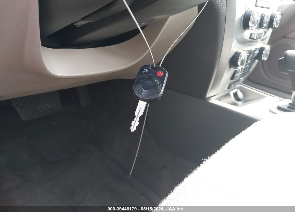 2011 FORD FUSION S VIN: 3FAHP0GA8BR256764