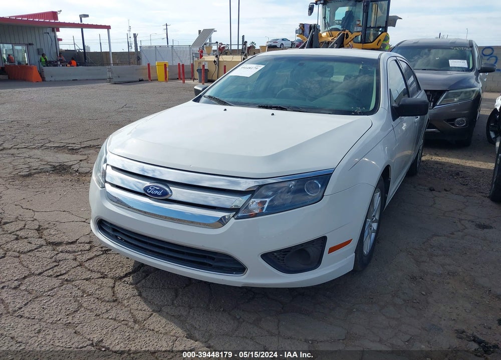 2011 FORD FUSION S VIN: 3FAHP0GA8BR256764