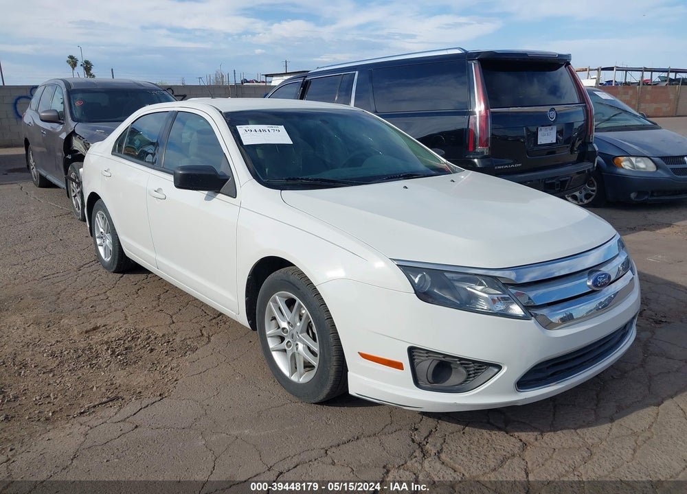 2011 FORD FUSION S VIN: 3FAHP0GA8BR256764