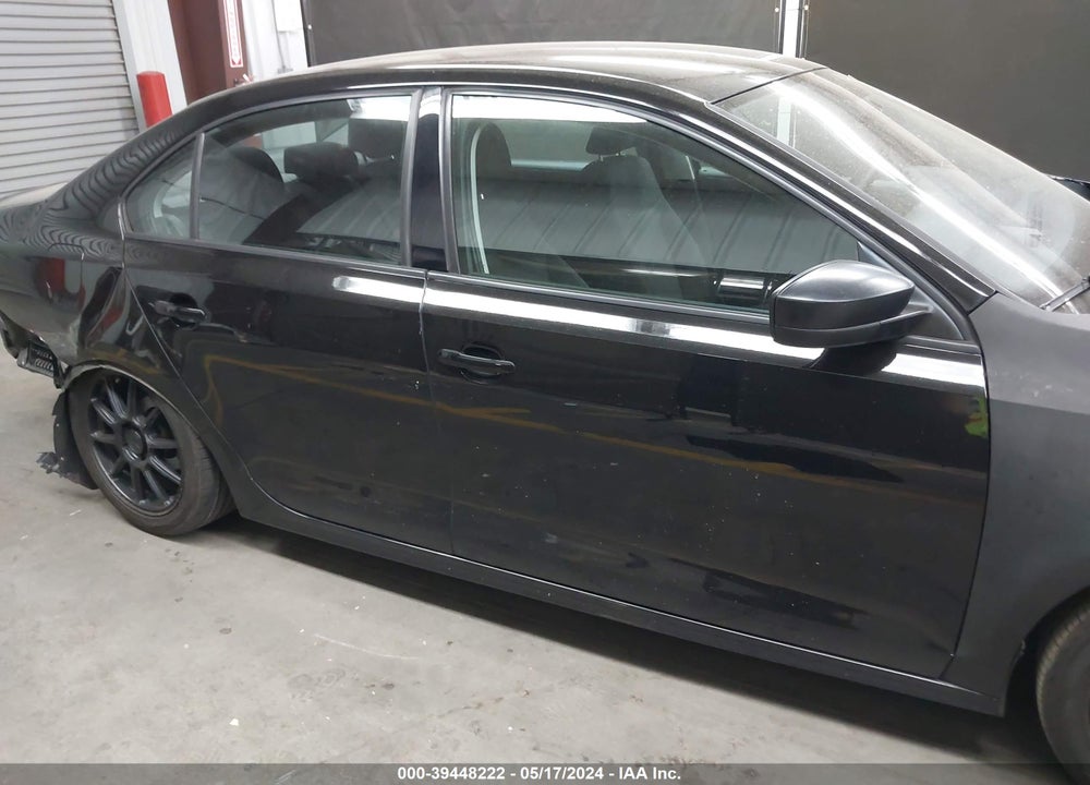 2015 VOLKSWAGEN JETTA 2.0L S VIN: 3VW2K7AJ1FM253902