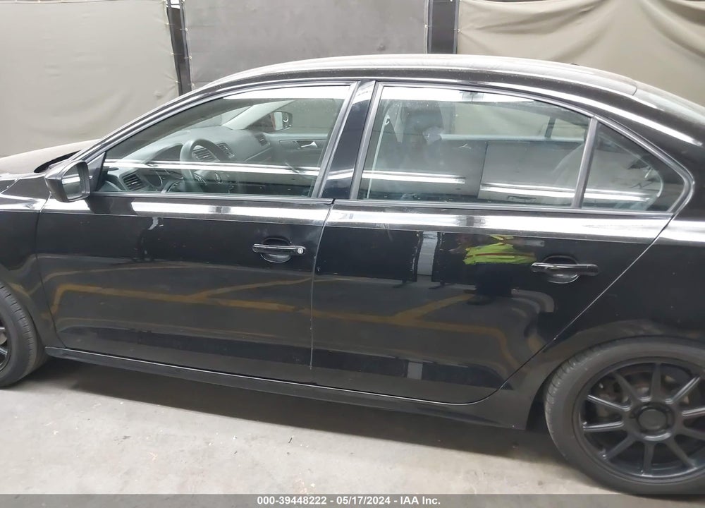 2015 VOLKSWAGEN JETTA 2.0L S VIN: 3VW2K7AJ1FM253902