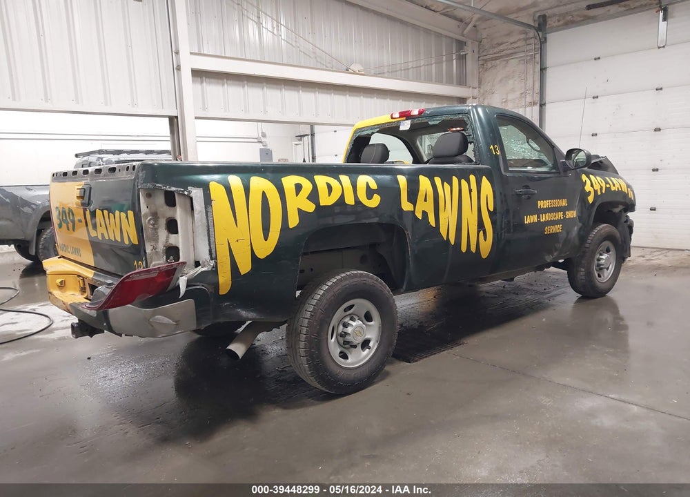 2008 CHEVROLET SILVERADO 2500HD VIN: 1GCHK24K28E213180