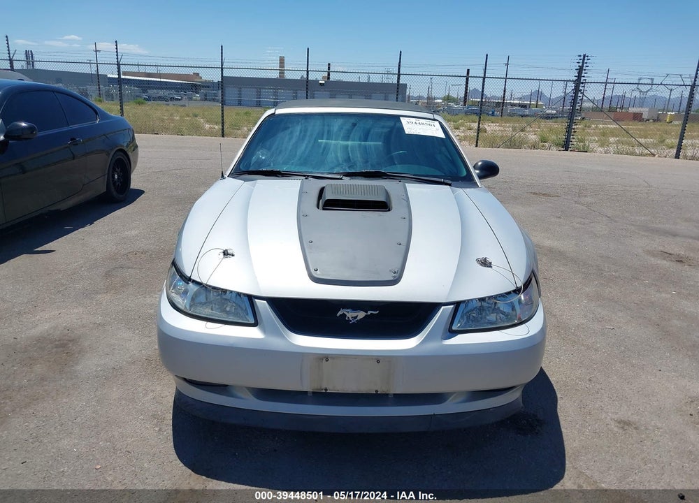 2000 FORD MUSTANG GT VIN: 1FAFP45X4YF108025