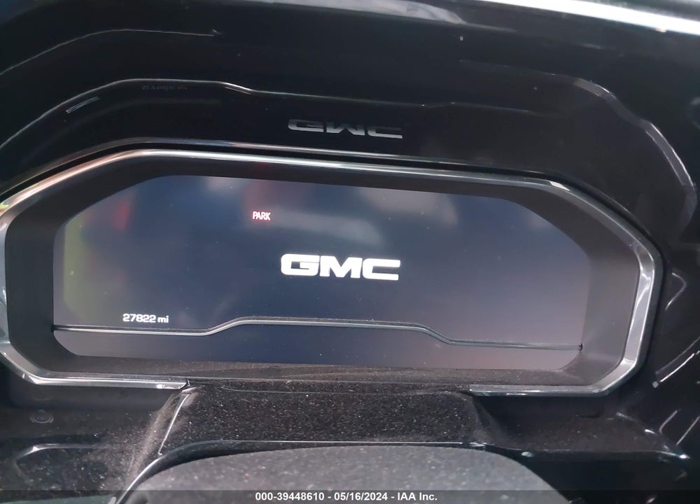 2022 GMC SIERRA 1500 4WD SHORT BOX ELEVATION WITH 3SB VIN: 3GTUUCED5NG543379