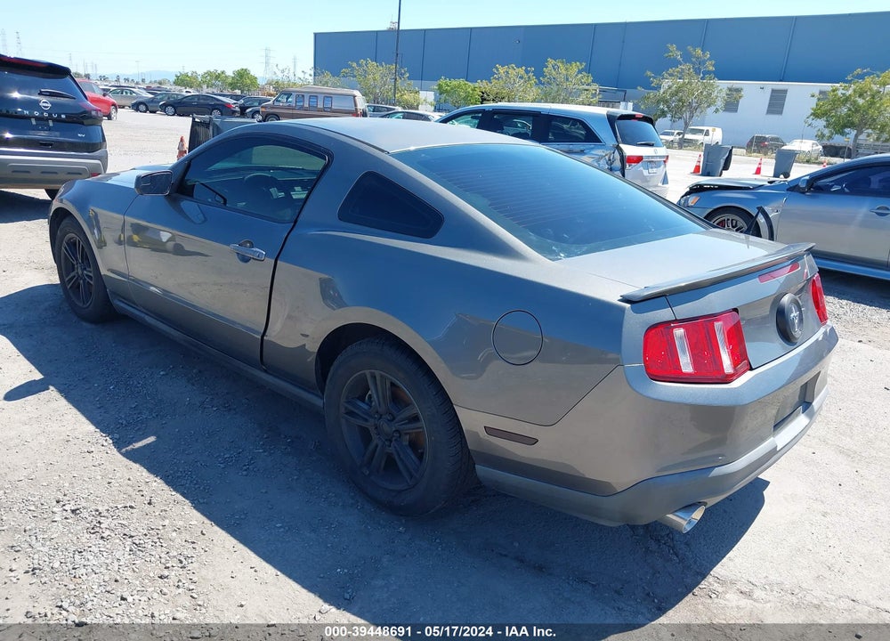 2011 FORD MUSTANG V6 VIN: 1ZVBP8AM9B5138353