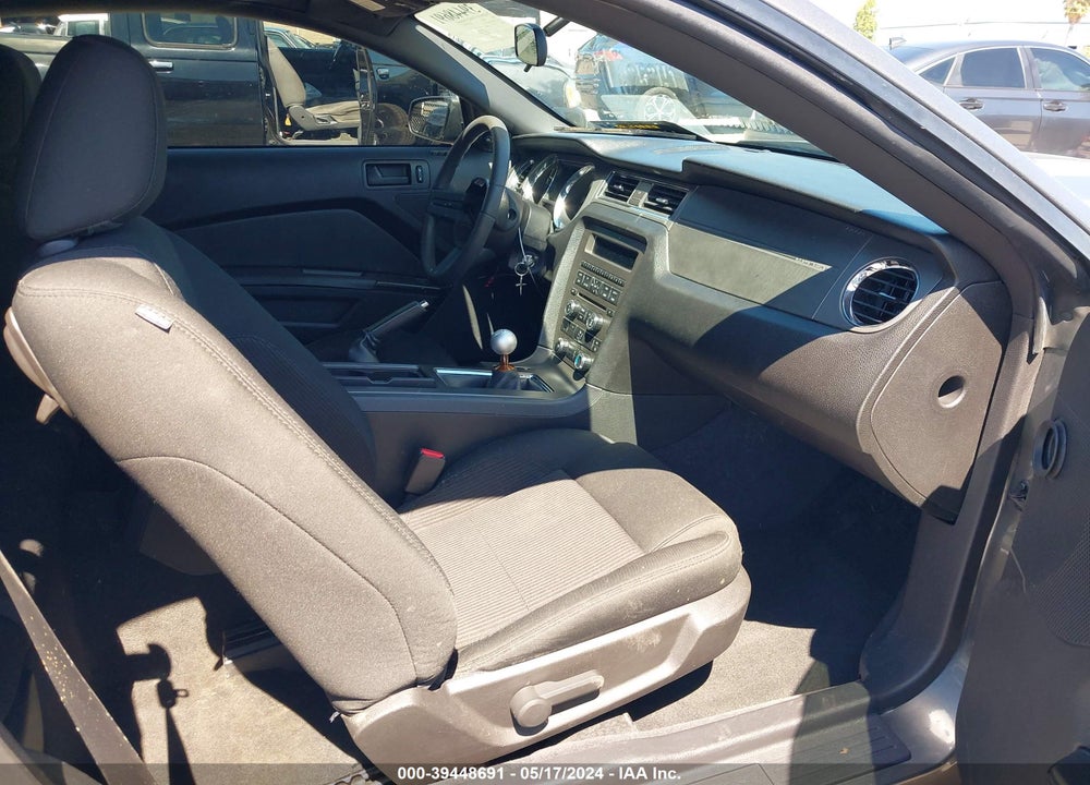 2011 FORD MUSTANG V6 VIN: 1ZVBP8AM9B5138353