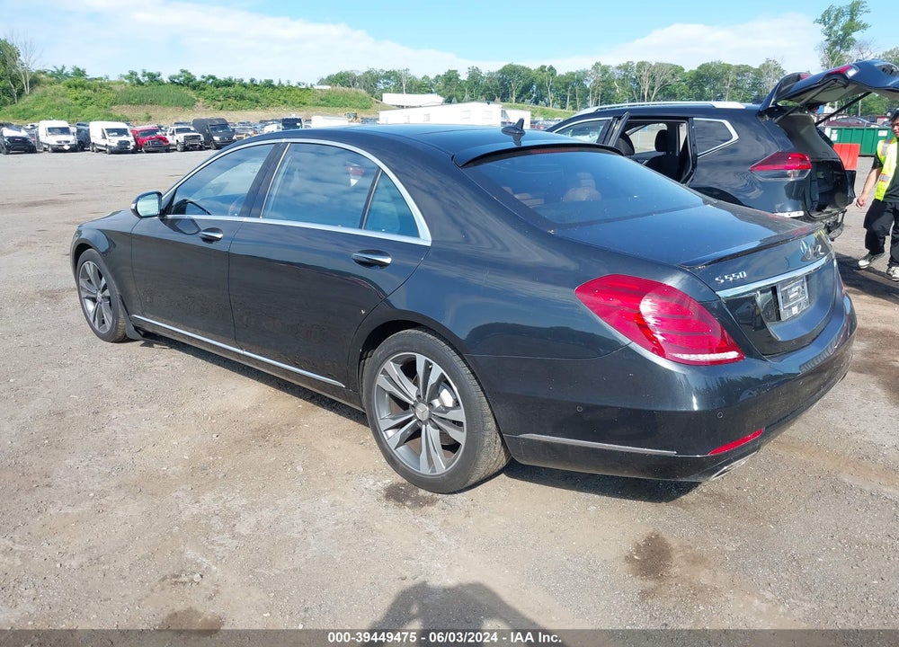 2015 MERCEDES-BENZ S 550 4MATIC VIN: WDDUG8FB7FA124800
