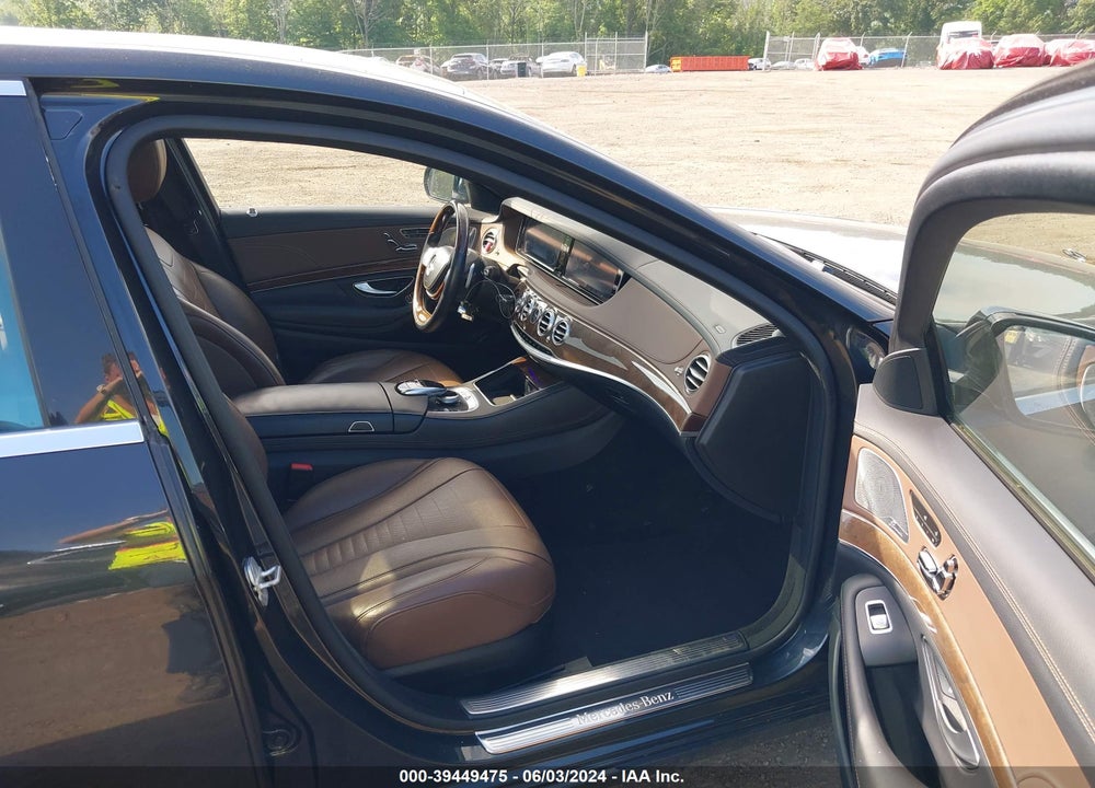 2015 MERCEDES-BENZ S 550 4MATIC VIN: WDDUG8FB7FA124800