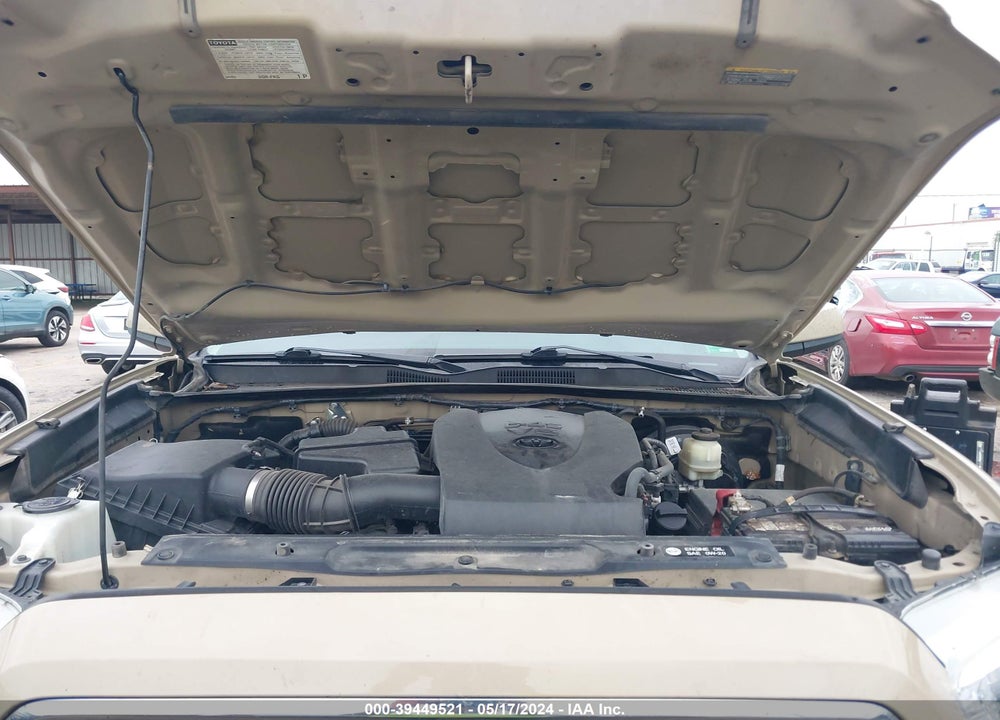 2018 TOYOTA TACOMA SR5 V6 VIN: 5TFCZ5AN8JX130370