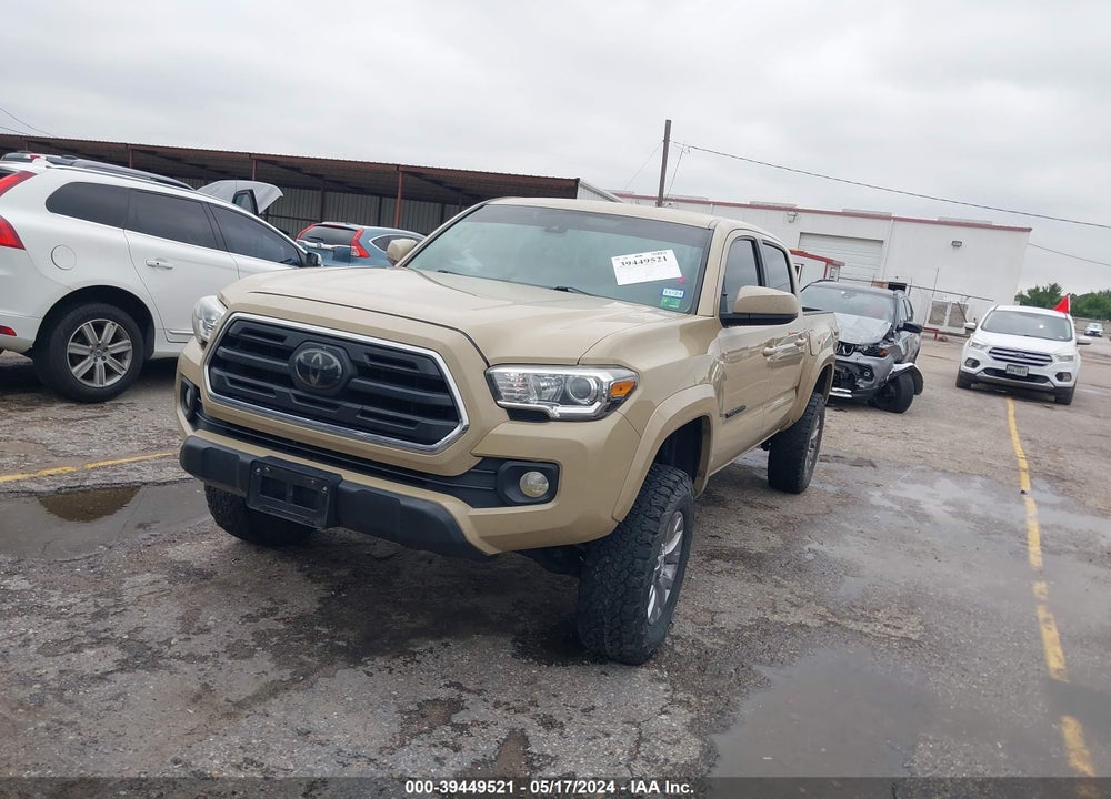 2018 TOYOTA TACOMA SR5 V6 VIN: 5TFCZ5AN8JX130370