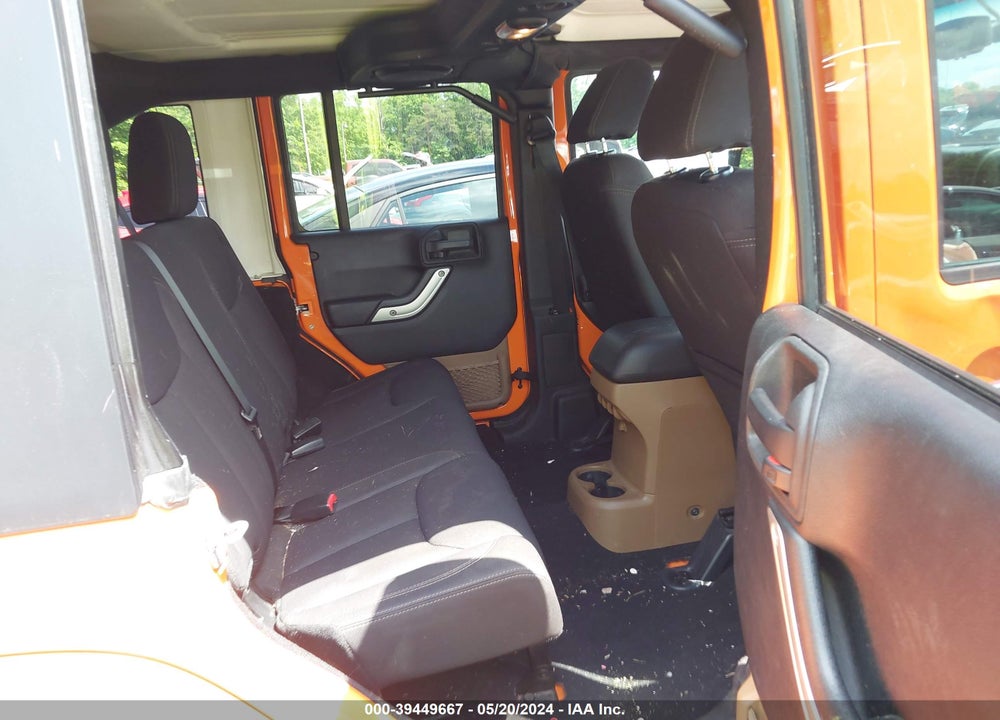 2013 JEEP WRANGLER UNLIMITED SAHARA VIN: 1C4HJWEG8DL551094