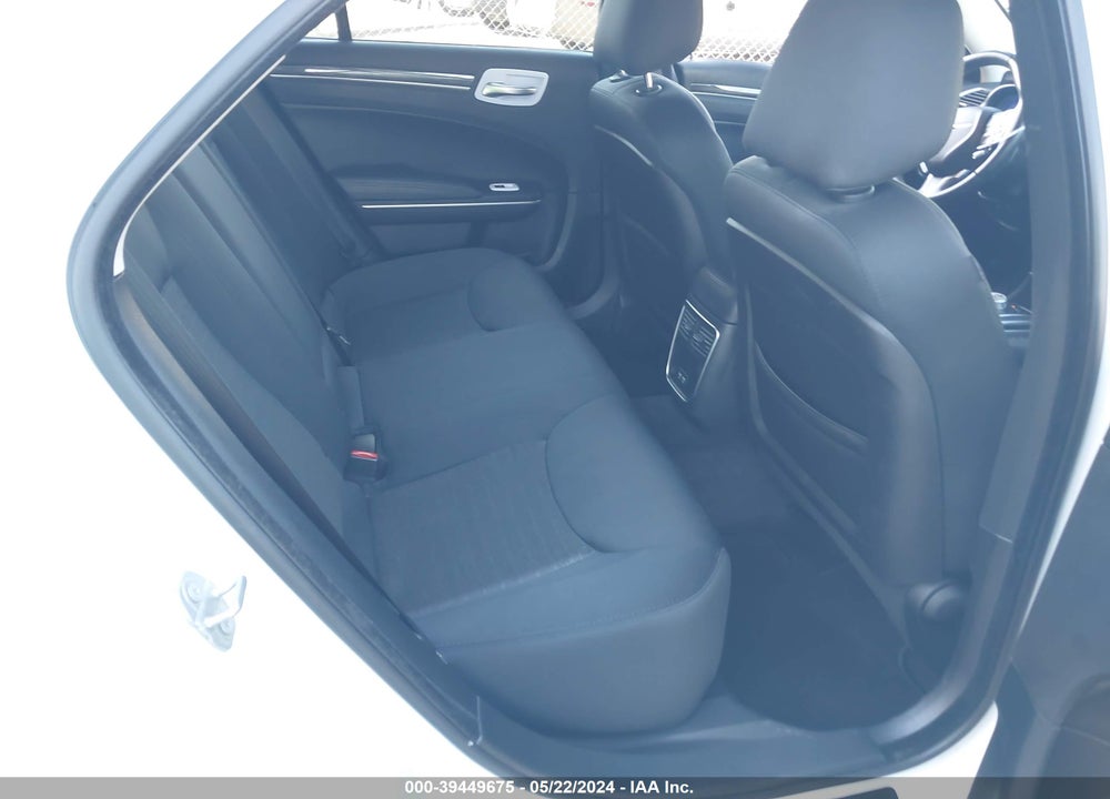 2018 CHRYSLER 300 TOURING VIN: 2C3CCAAG5JH341854