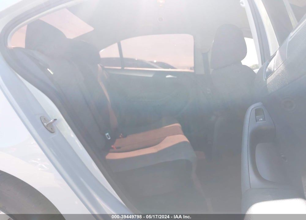2017 VOLKSWAGEN JETTA 1.4T S VIN: 3VW2B7AJXHM411432