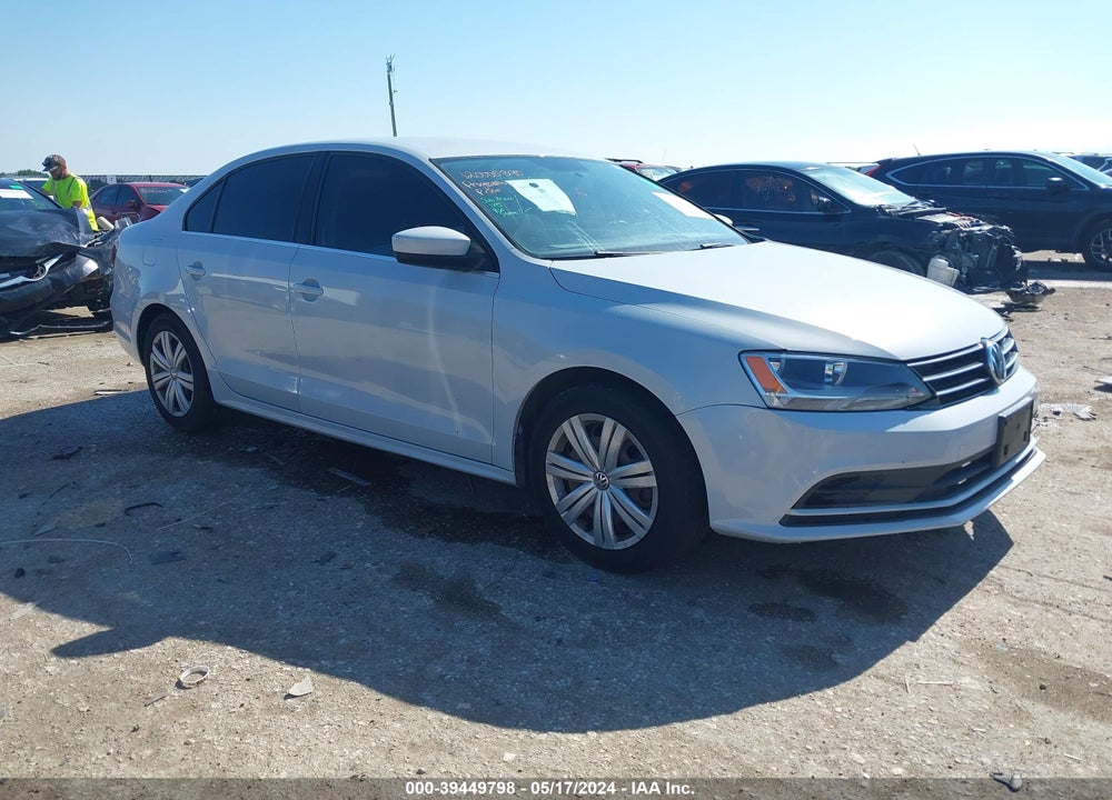 2017 VOLKSWAGEN JETTA 1.4T S VIN: 3VW2B7AJXHM411432