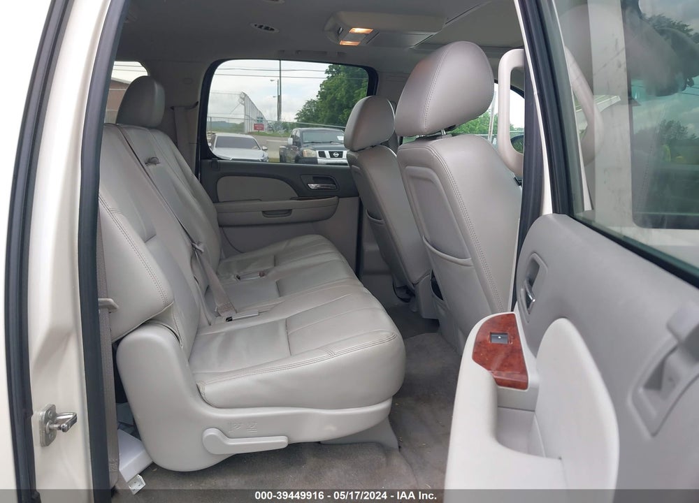 2013 GMC YUKON XL 1500 SLT VIN: 1GKS2KE75DR322000
