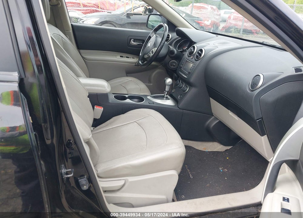 2013 NISSAN ROGUE SV W/SL PKG VIN: JN8AS5MV3DW103955