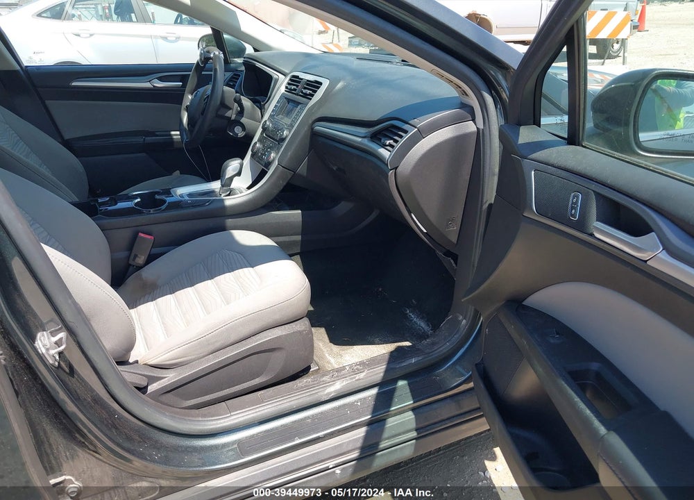 2016 FORD FUSION HYBRID S VIN: 3FA6P0UU2GR131241