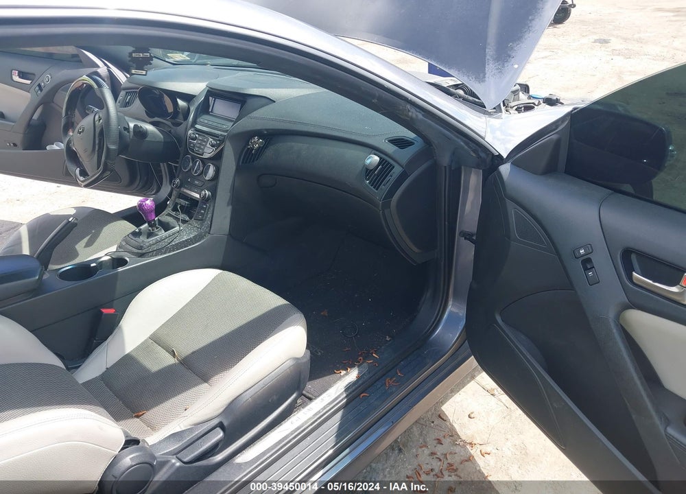 2015 HYUNDAI GENESIS 3.8 BASE VIN: KMHHT6KJ9FU128057
