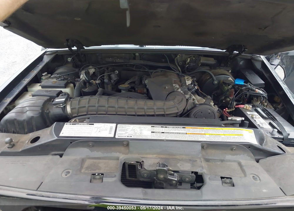 2000 FORD EXPLORER XLS VIN: 1FMZU72X2YUB31512