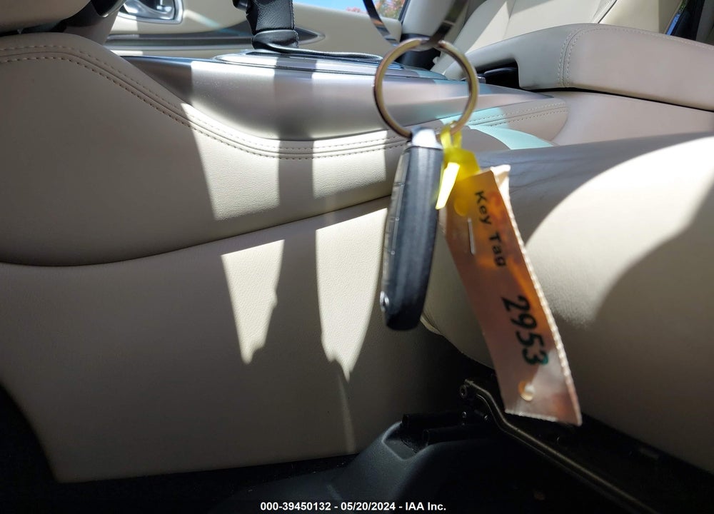 2017 INFINITI QX60 VIN: 5N1DL0MM7HC551294