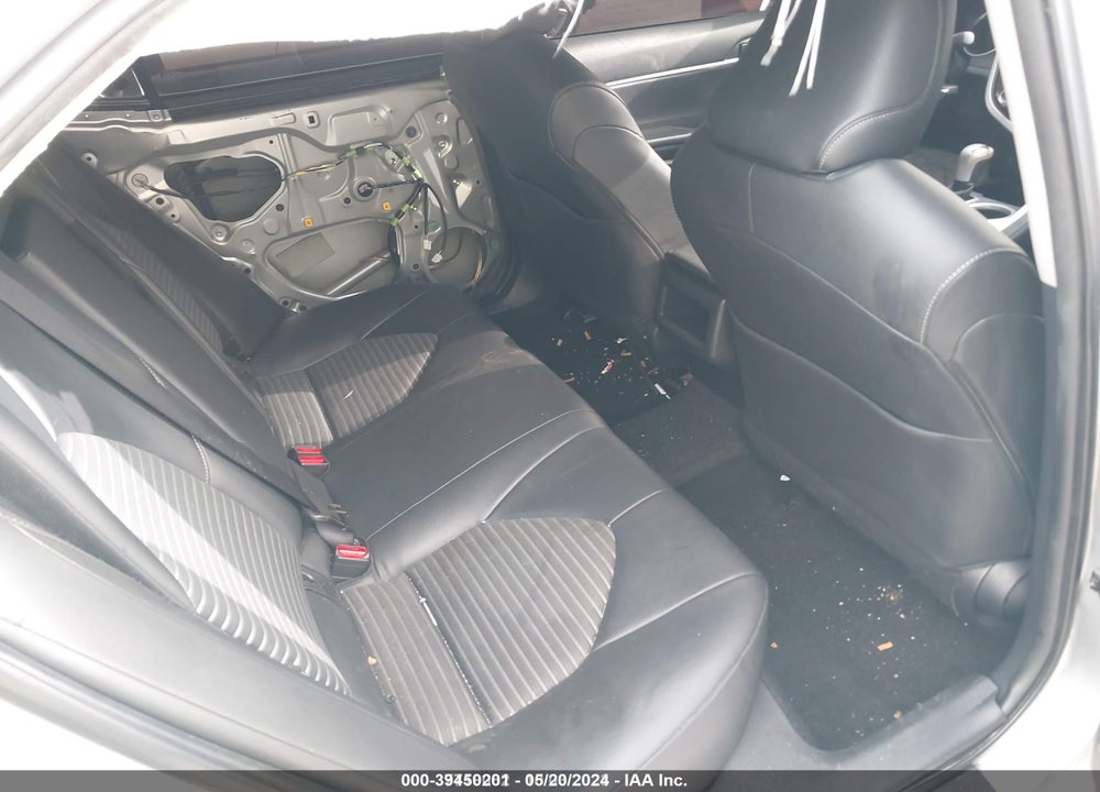 2018 TOYOTA CAMRY SE VIN: JTNB11HK4J3016876