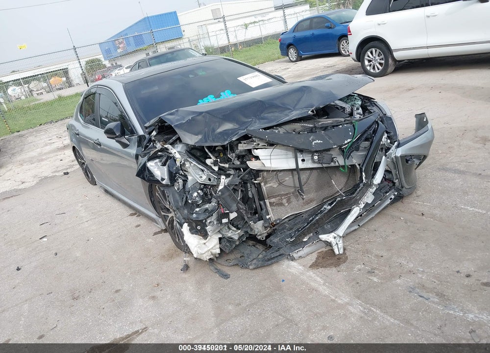 2018 TOYOTA CAMRY SE VIN: JTNB11HK4J3016876