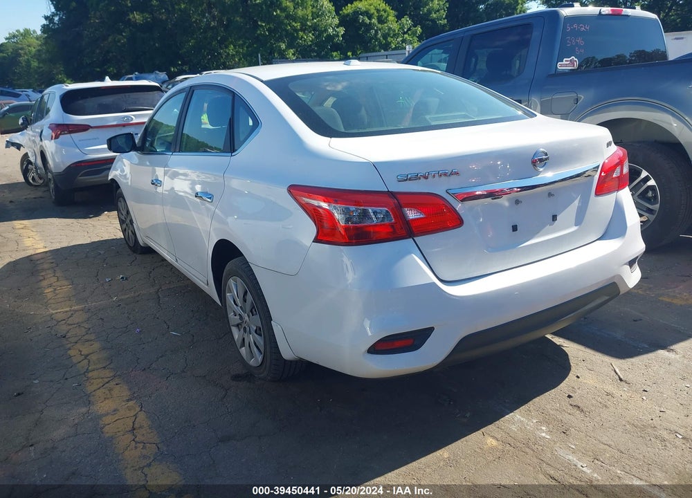 2016 NISSAN SENTRA SV VIN: 3N1AB7AP3GL682956