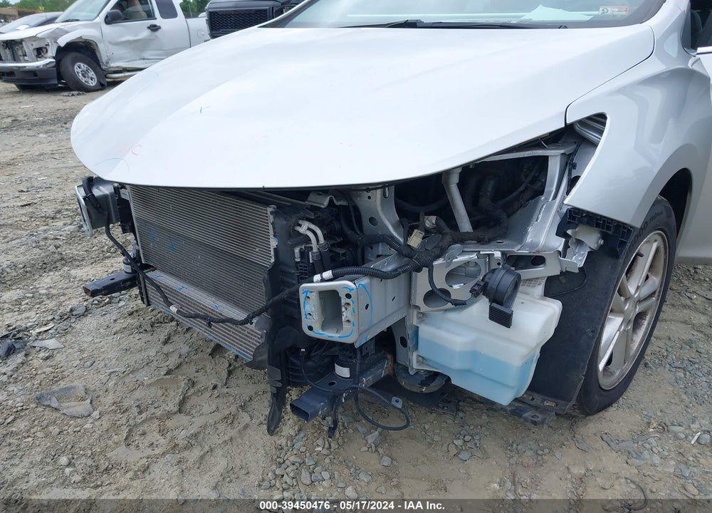 2017 CHEVROLET CRUZE LT AUTO VIN: 1G1BE5SM0H7252138