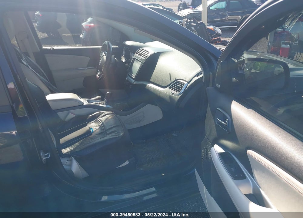 2011 DODGE JOURNEY LUX VIN: 3D4PH9FG2BT513646