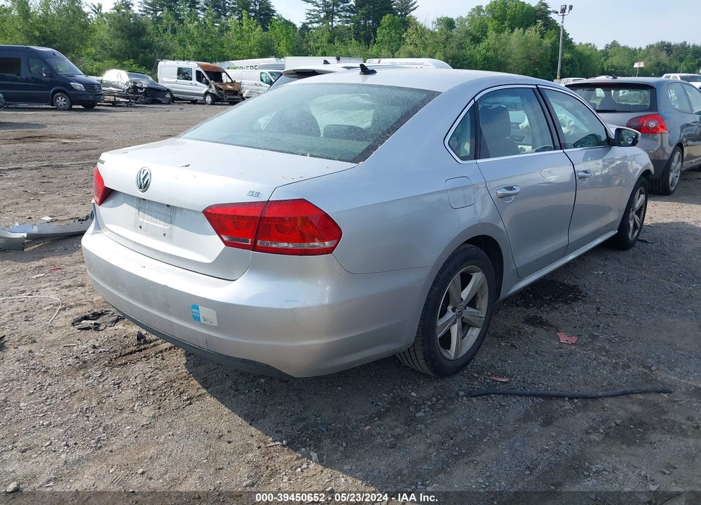 2013 VOLKSWAGEN PASSAT 2.5L SE VIN: 1VWBP7A34DC092527