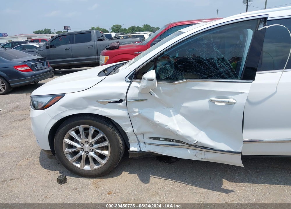 2018 BUICK ENCLAVE PREMIUM VIN: 5GAERCKW7JJ260598