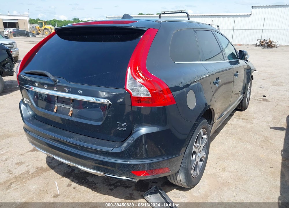 2015 VOLVO XC60 T6 VIN: YV4902RK8F2731602