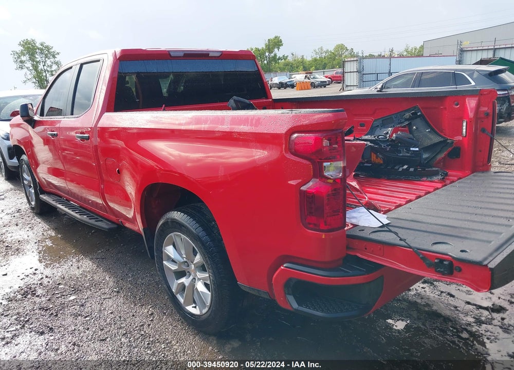 2024 CHEVROLET SILVERADO 1500 2WD DOUBLE CAB STANDARD BED CUSTOM VIN: 1GCRABEK5RZ185651
