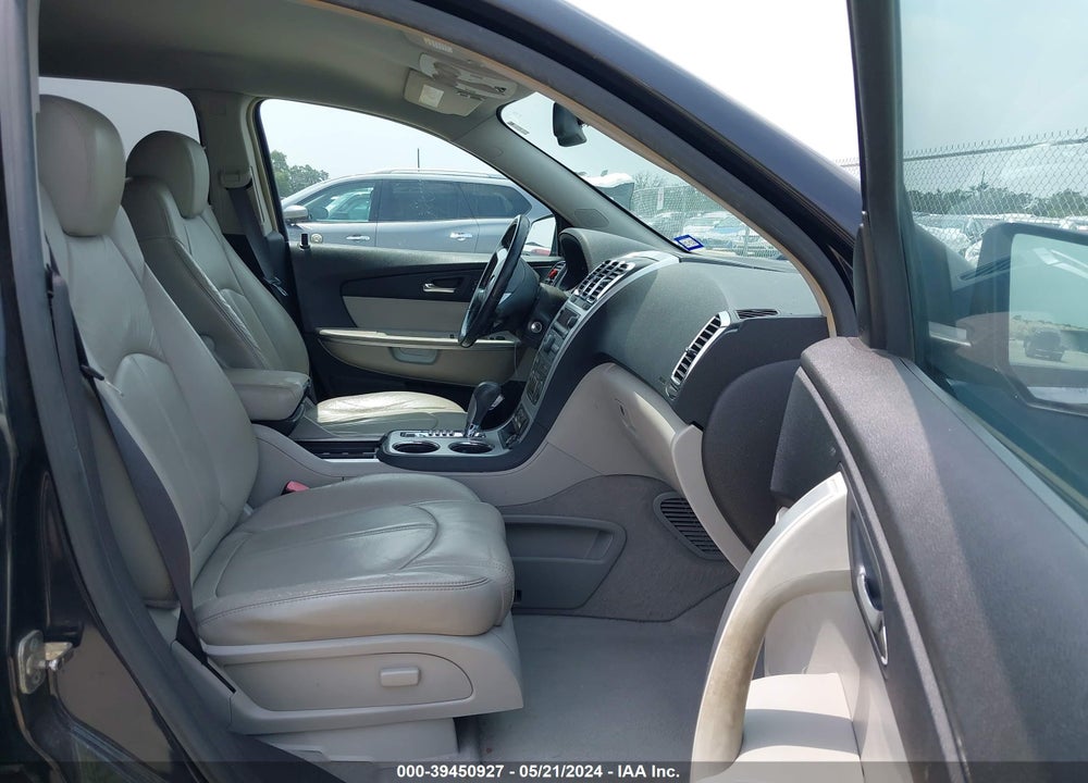 2008 GMC ACADIA VIN: 1GKER23718J218393