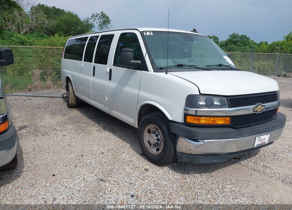 2020 CHEVROLET EXPRESS PASSENGER RWD 3500 EXTENDED WHEELBASE LT VIN: 1GAZGPFG5L1150547