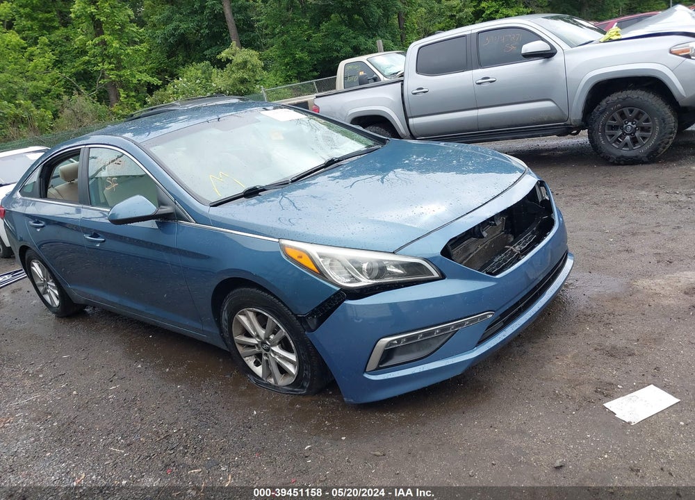 2015 HYUNDAI SONATA SE VIN: 5NPE24AF8FH107383