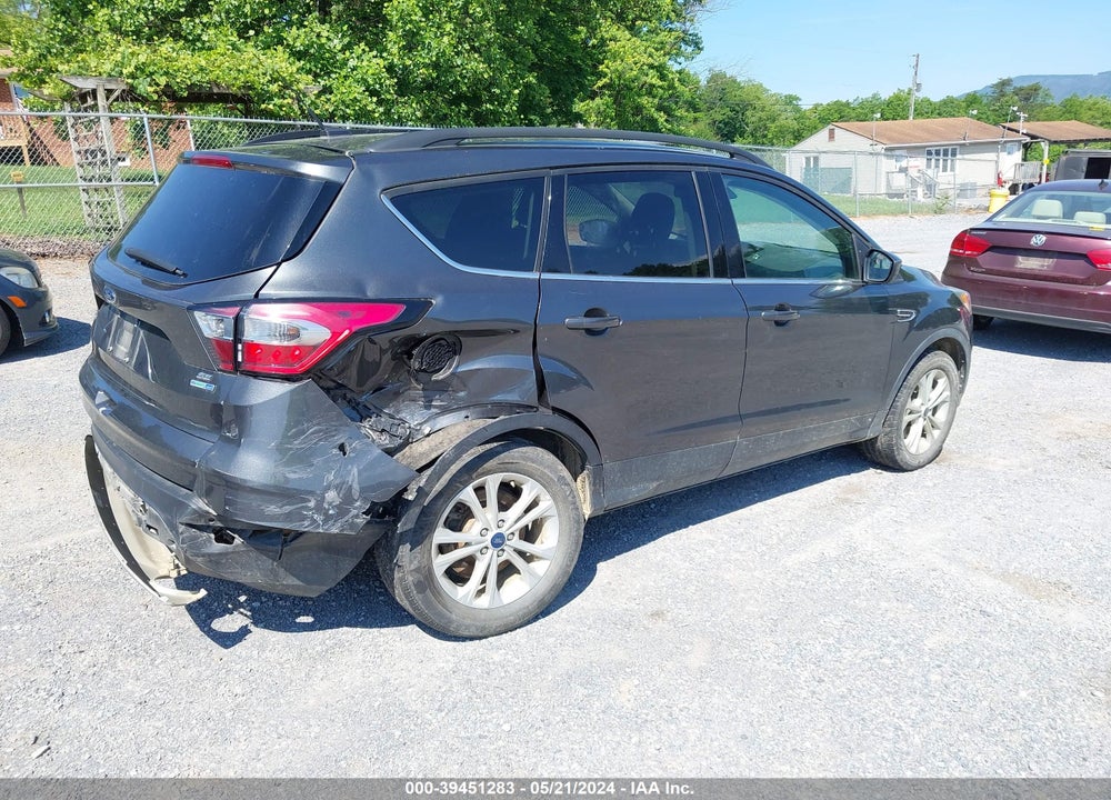 2018 FORD ESCAPE SE VIN: 1FMCU9GDXJUD60896