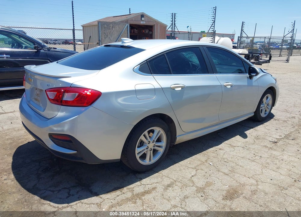2018 CHEVROLET CRUZE LT AUTO VIN: 1G1BE5SM8J7204750
