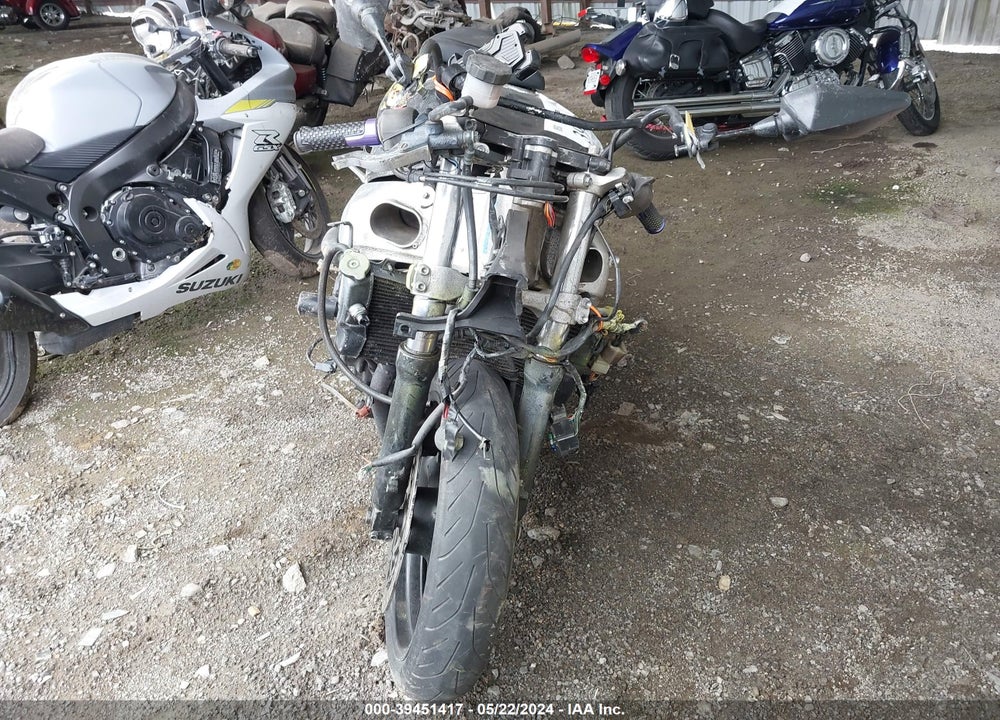 1998 SUZUKI GSX-R600 VIN: JS1GN78A0W2102346