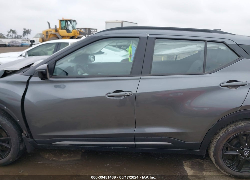 2023 NISSAN KICKS VIN: 3N1CP5DV9PL524212