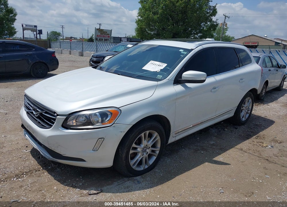 2016 VOLVO XC60 T5 PREMIER VIN: YV4612RK8G2783670