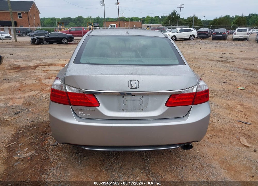 2015 HONDA ACCORD EX-L VIN: 1HGCR2F82FA168013