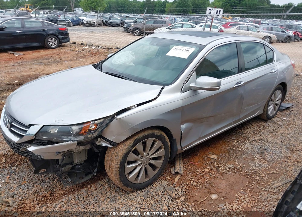 2015 HONDA ACCORD EX-L VIN: 1HGCR2F82FA168013